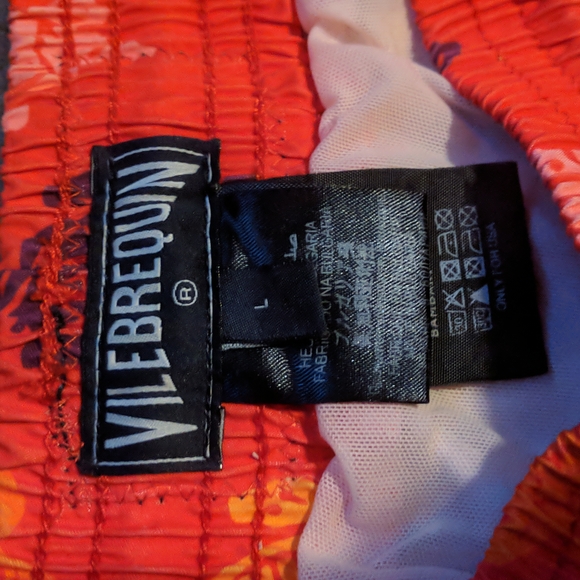 Mens Vilebrequin sea turtle swim trunks - Picture 3 of 5